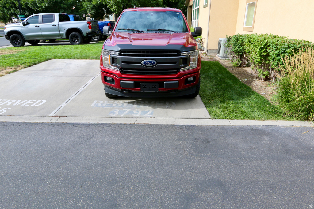 3792 W LILAC HEIGHTS DR South Jordan, UT 84095