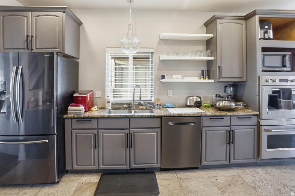 622 S WELLINGTON DR Kaysville, UT 84037