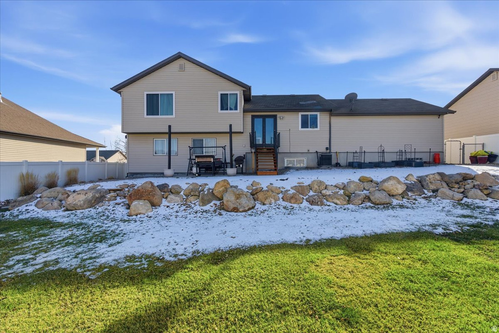 6240 W TOWNLEY ST West Jordan, UT 84084