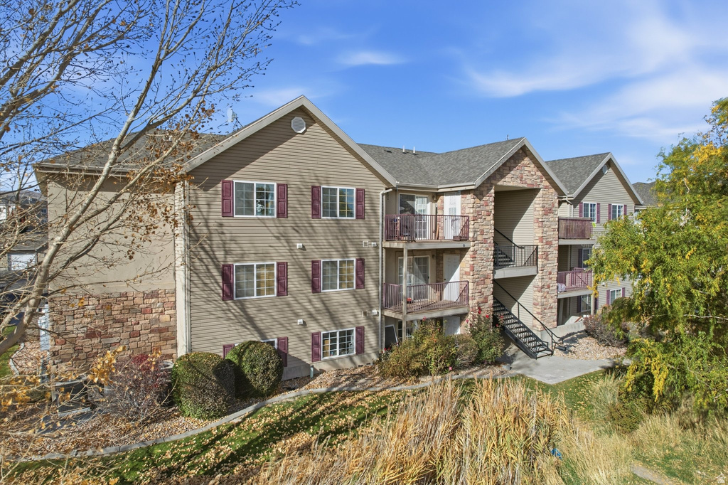 123 W RIDGE RD Saratoga Springs, UT 84045