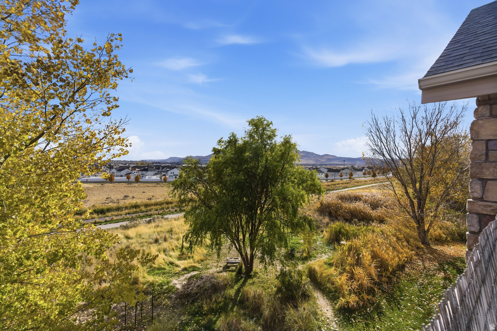 123 W RIDGE RD Saratoga Springs, UT 84045