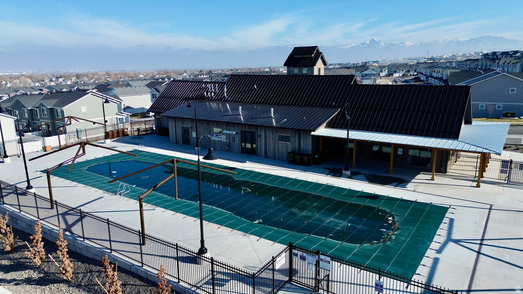 8502 W MEADOW BANK WAY Magna, UT 84044