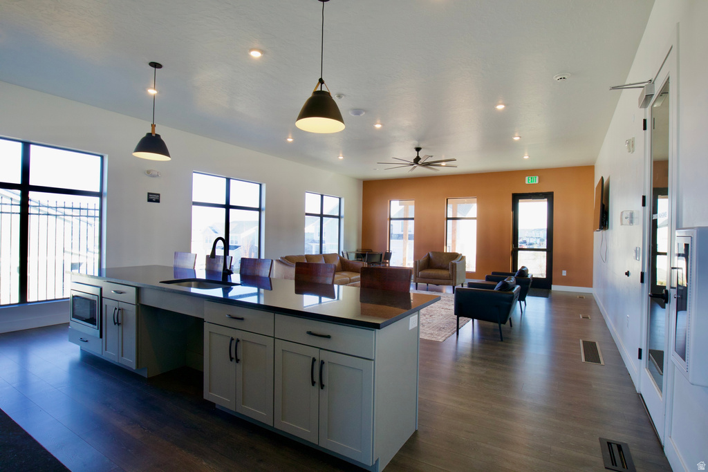 8502 W MEADOW BANK WAY Magna, UT 84044