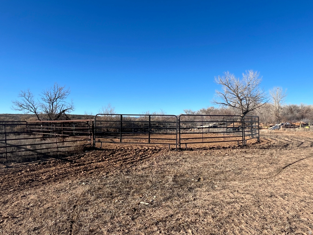 2472 W 3000 N Roosevelt, UT 84066