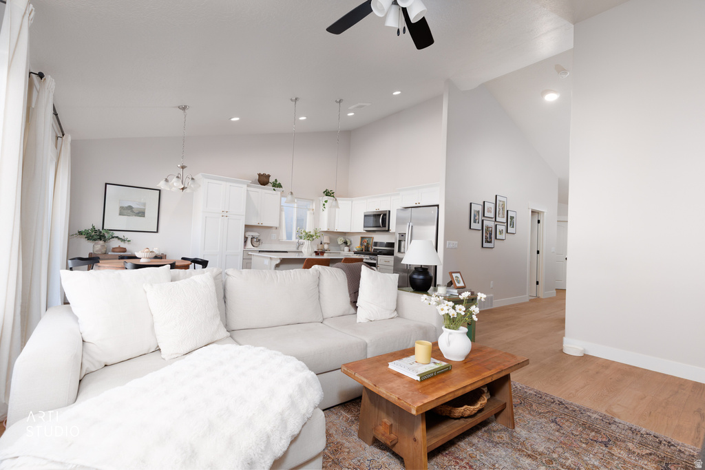 687 N BENNEDICT DR Saratoga Springs, UT 84045