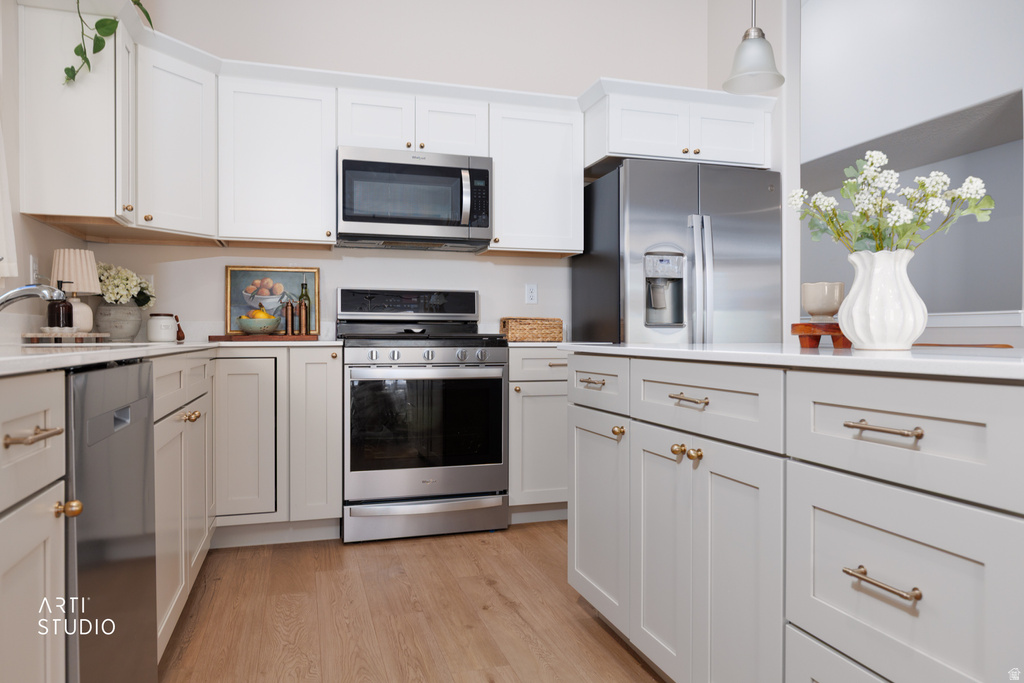 687 N BENNEDICT DR Saratoga Springs, UT 84045