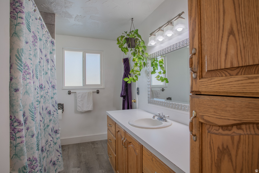 1579 E 8730 S Sandy, UT 84093