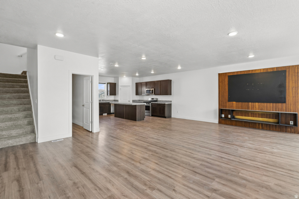 5290 N FOLKSTONE DR Eagle Mountain, UT 84005