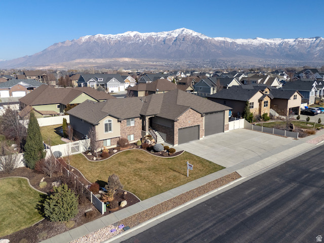 2624 W 2225 N Farr West, UT 84404