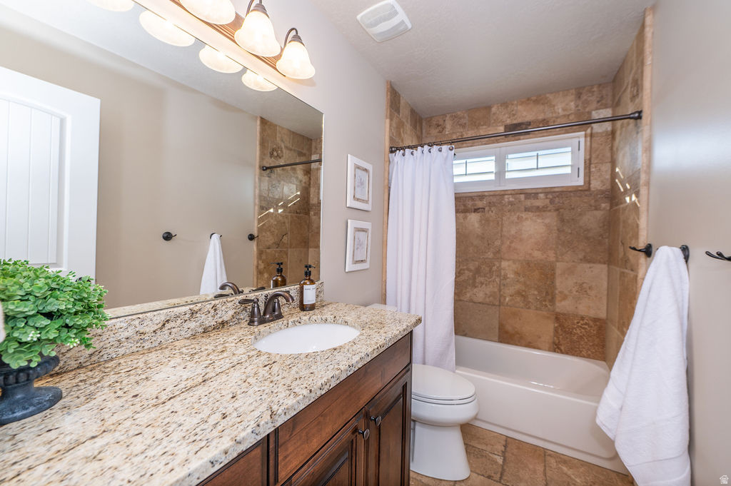 2624 W 2225 N Farr West, UT 84404