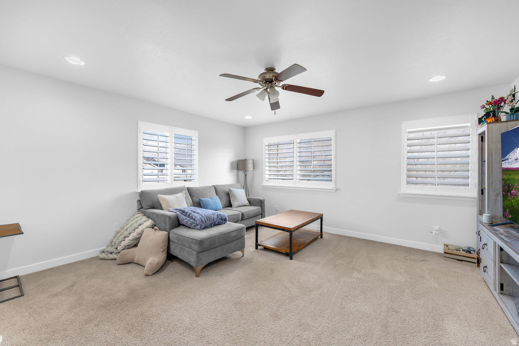 157 N KEOGH LN Ogden, UT 84404