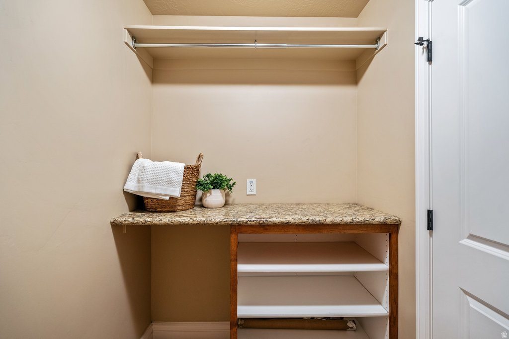 53 S 2000 E Spanish Fork, UT 84660