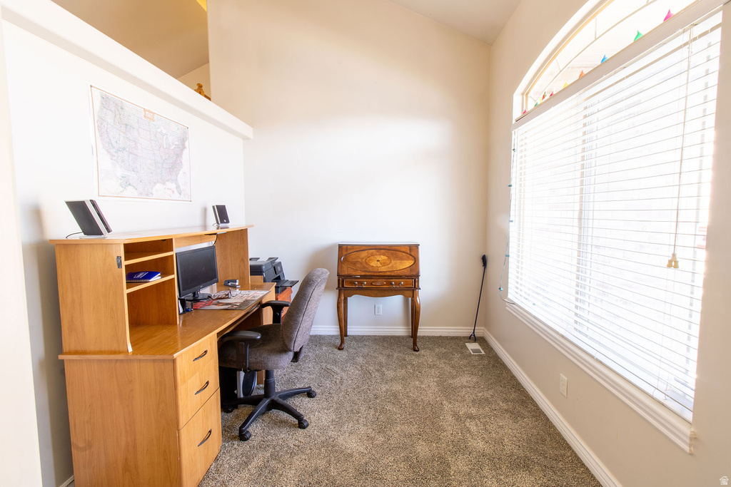 8092 S BOX CANYON RD West Jordan, UT 84081