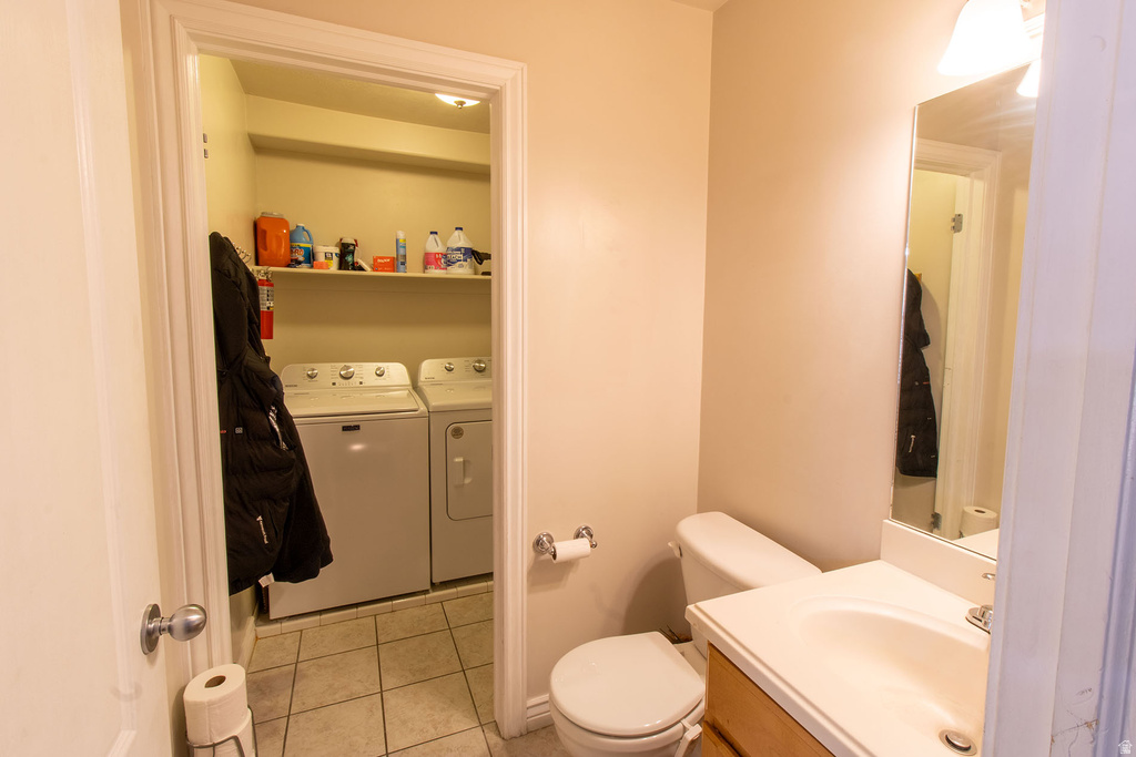 8092 S BOX CANYON RD West Jordan, UT 84081