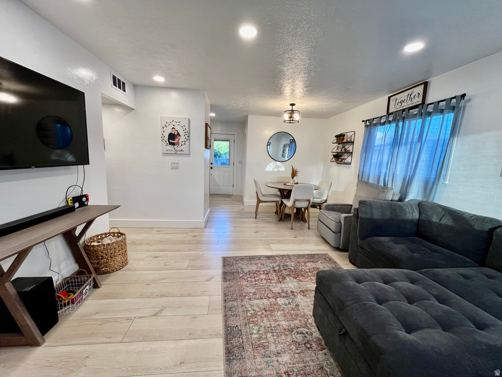 620 N 120 E Orem, UT 84057