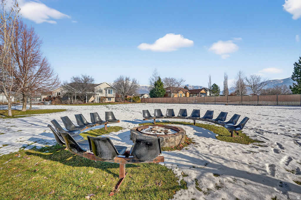 1479 W 1300 N Farr West, UT 84404