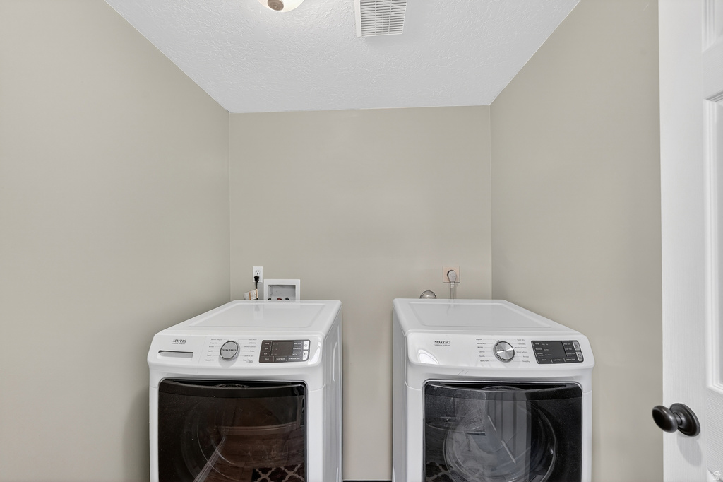 1479 W 1300 N Farr West, UT 84404