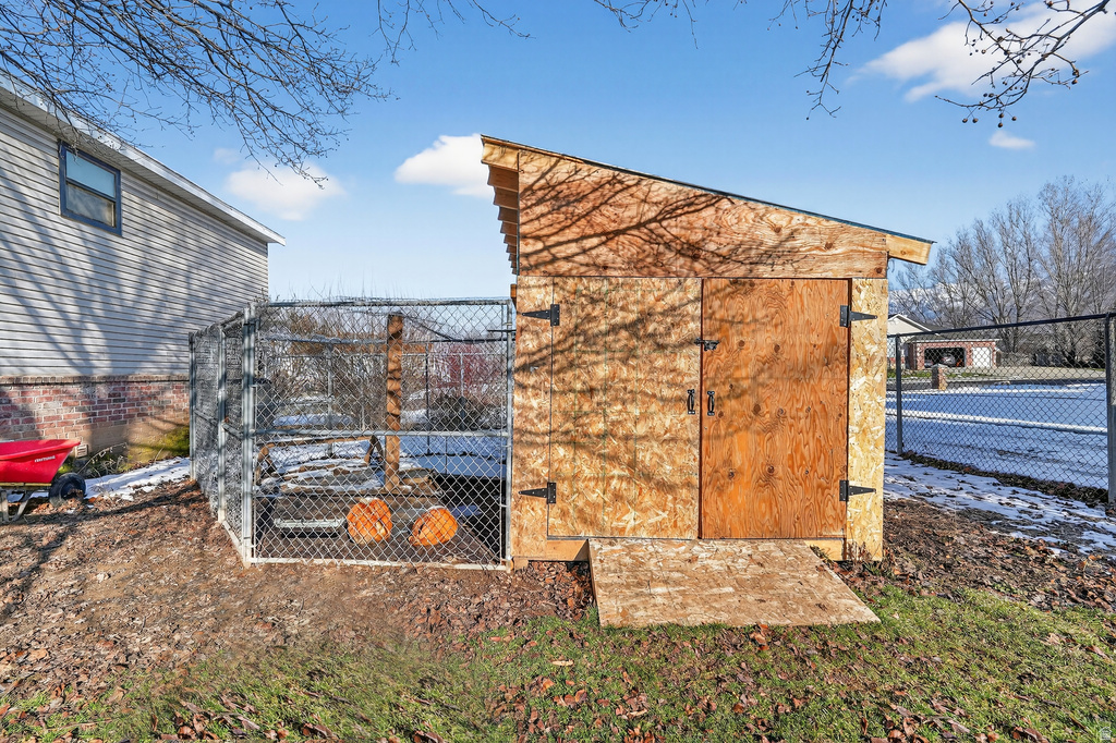 1479 W 1300 N Farr West, UT 84404