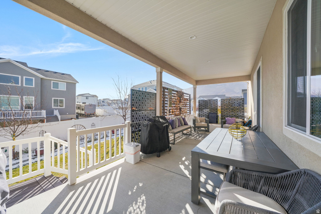 53 E MOORHEN DR Saratoga Springs, UT 84045