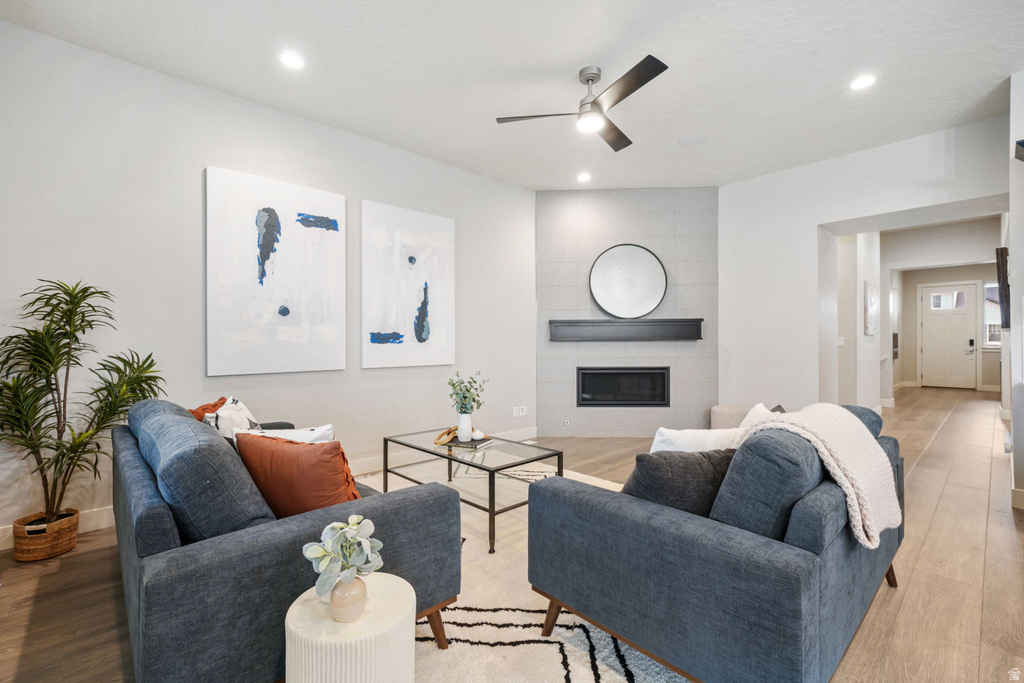 53 E MOORHEN DR Saratoga Springs, UT 84045