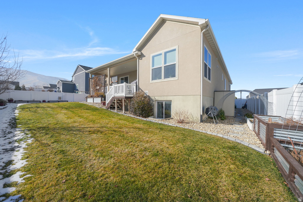 53 E MOORHEN DR Saratoga Springs, UT 84045