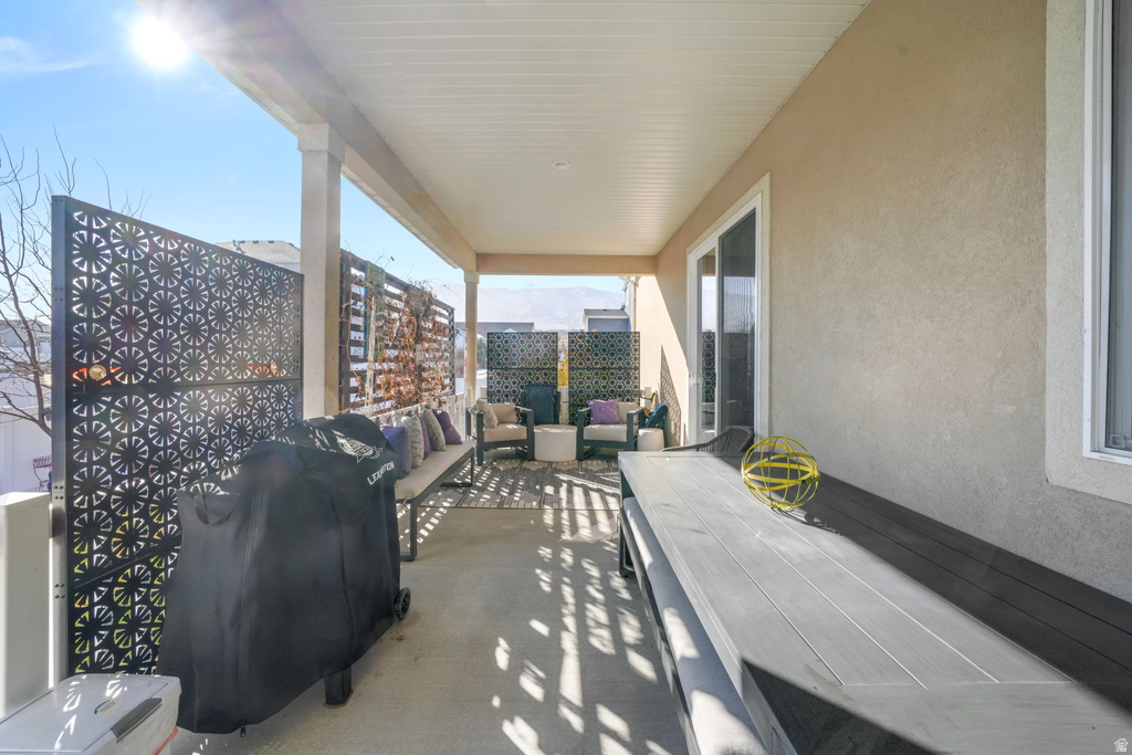 53 E MOORHEN DR Saratoga Springs, UT 84045