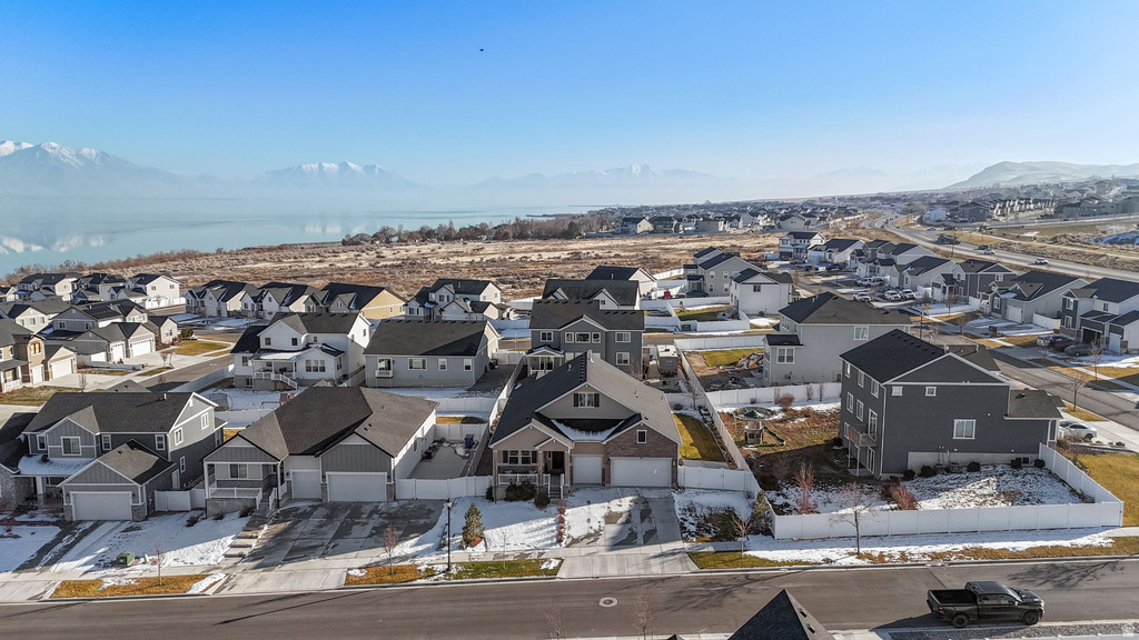 53 E MOORHEN DR Saratoga Springs, UT 84045