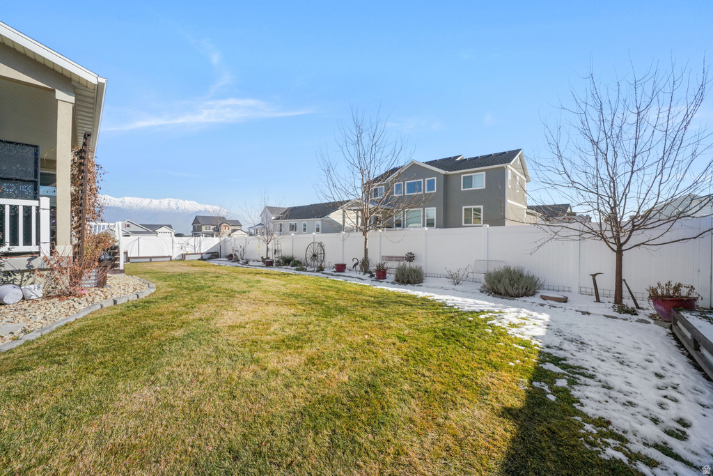 53 E MOORHEN DR Saratoga Springs, UT 84045