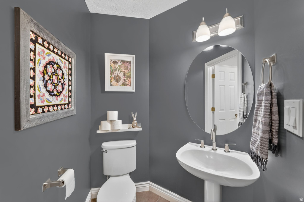 1446 E VINEYARD CT Millcreek, UT 84106