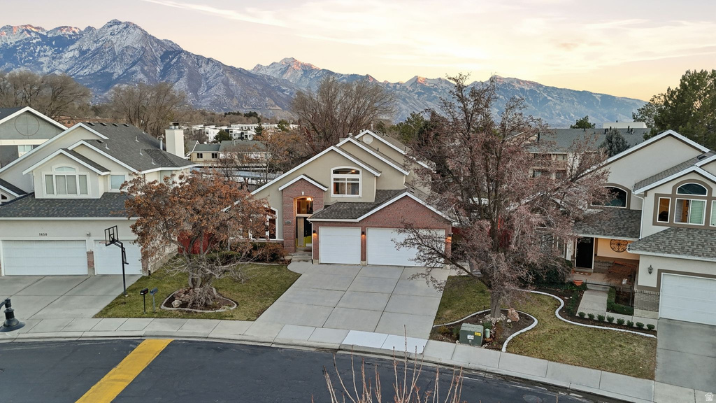 1446 E VINEYARD CT Millcreek, UT 84106