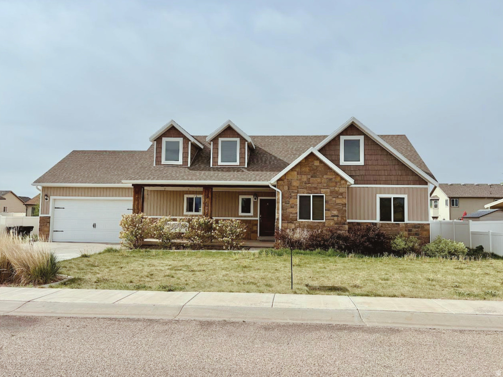 102 E 1800 S photo 2