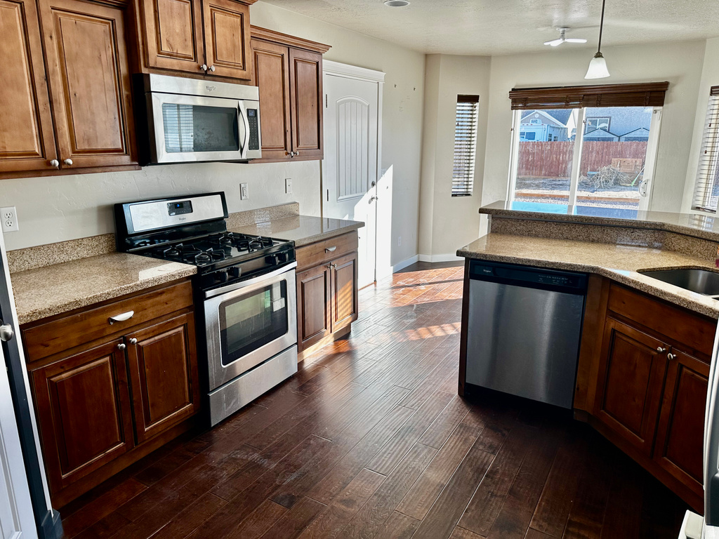 102 E 1800 S Roosevelt, UT 84066