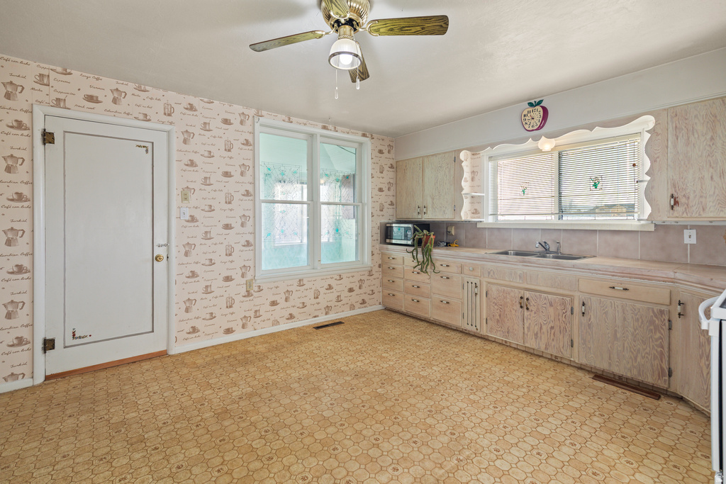 199 N 300 W Monroe, UT 84754