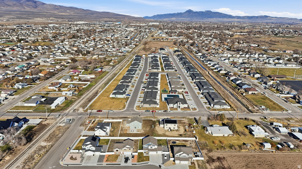 236 W 1250 S Tremonton, UT 84337