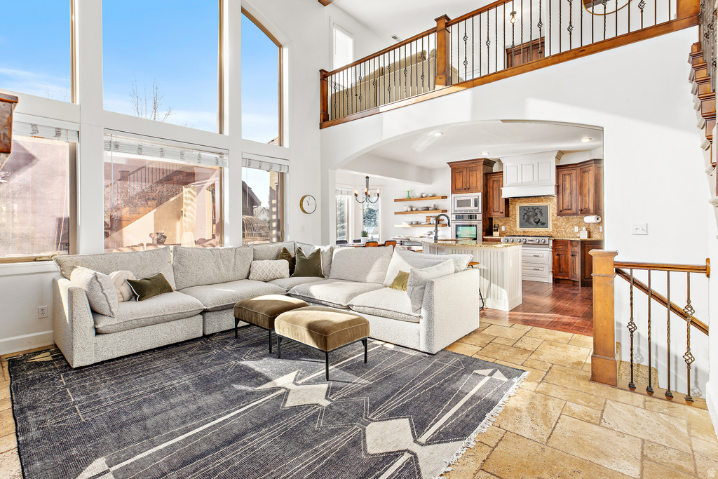 151 W GLACIER LILY DR Alpine, UT 84004