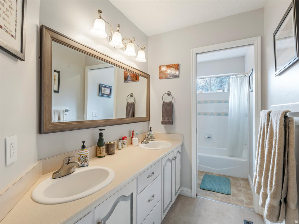 1676 E MUELLER PARK RD Bountiful, UT 84010