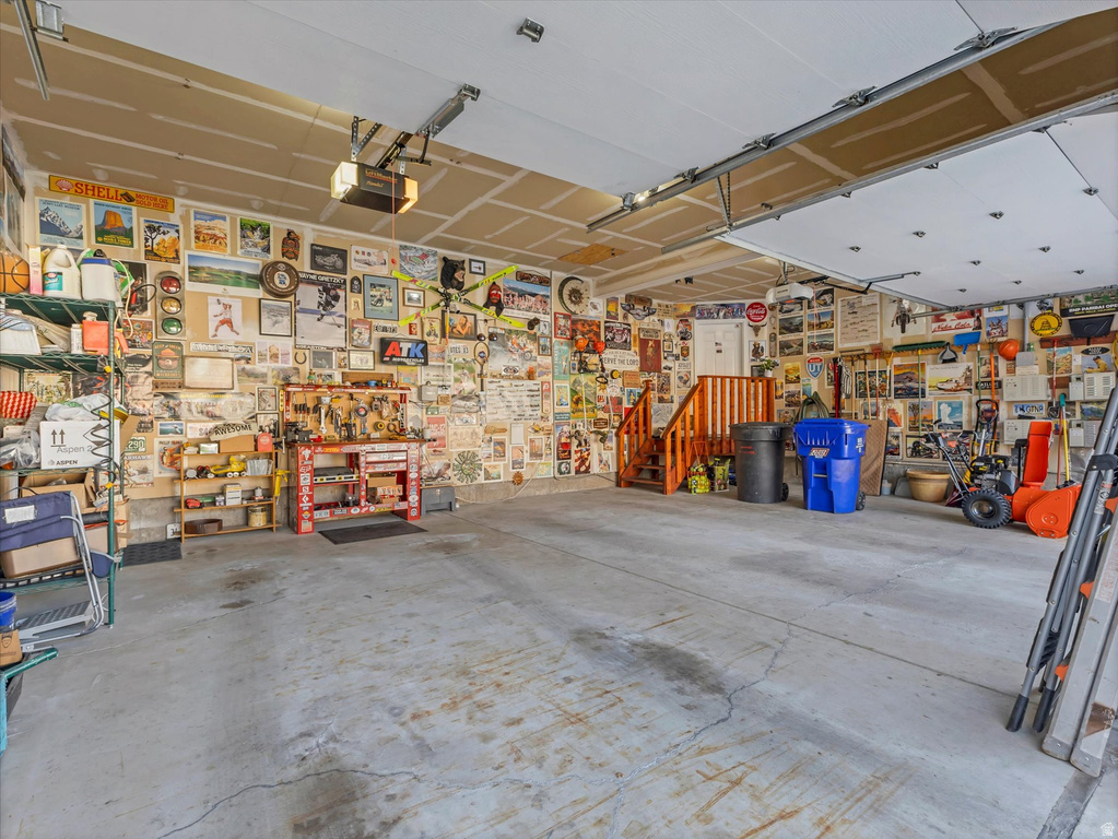 1676 E MUELLER PARK RD Bountiful, UT 84010