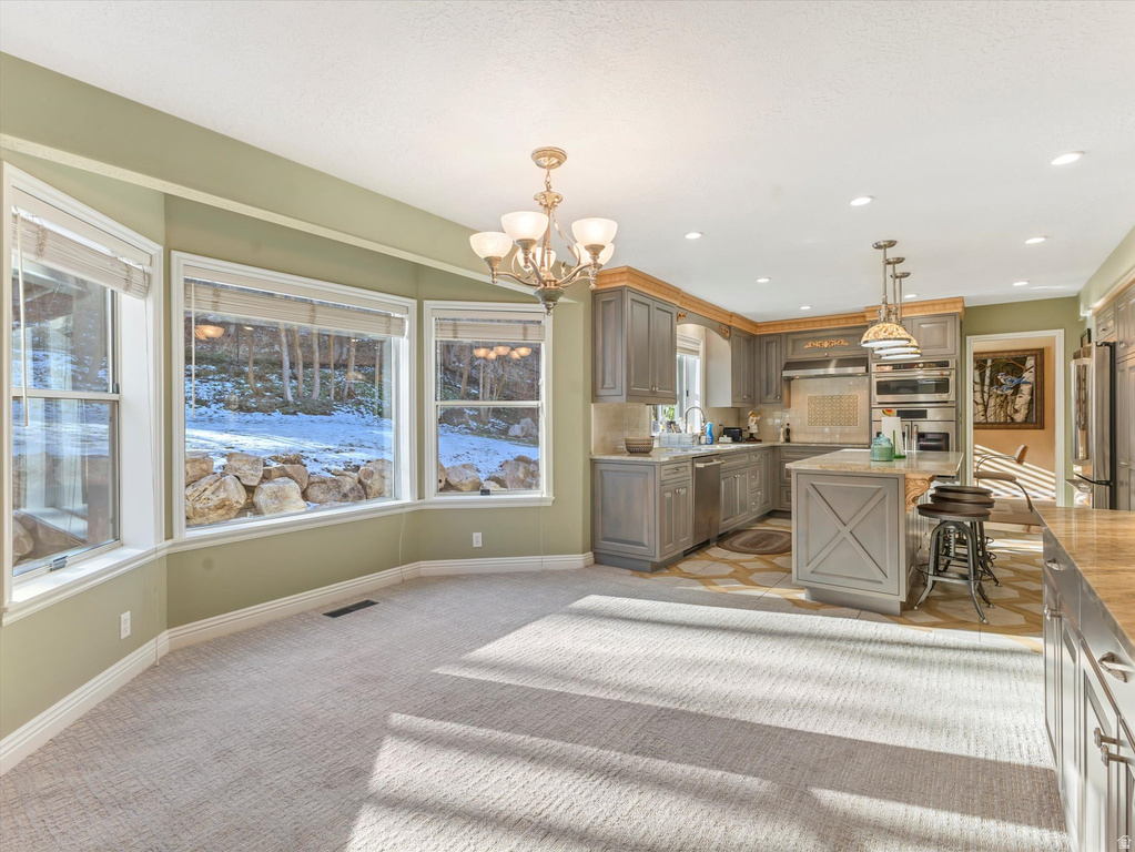 1676 E MUELLER PARK RD Bountiful, UT 84010