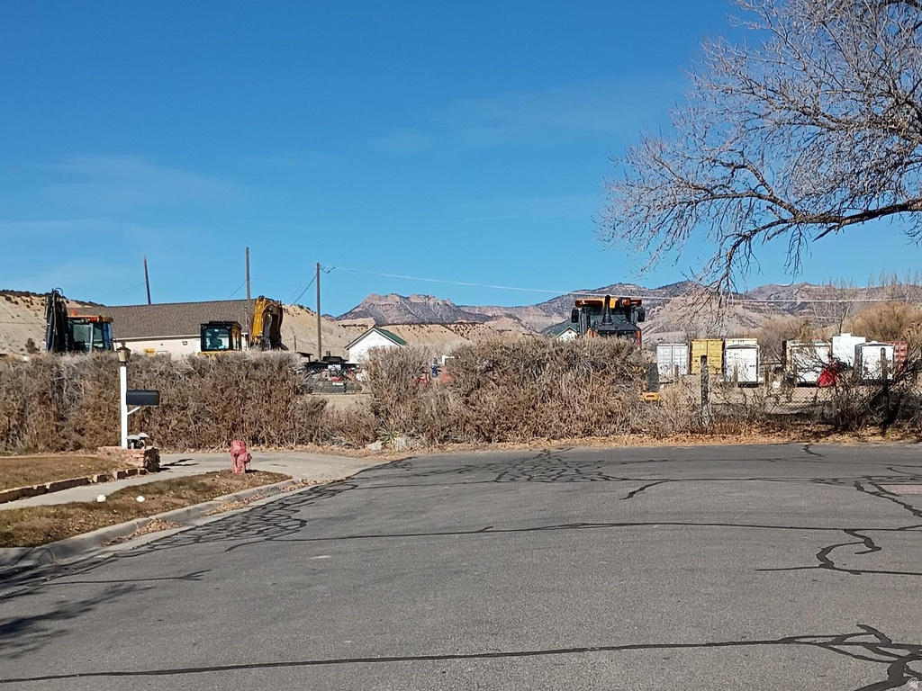 883 N 1000 E Price, UT 84501