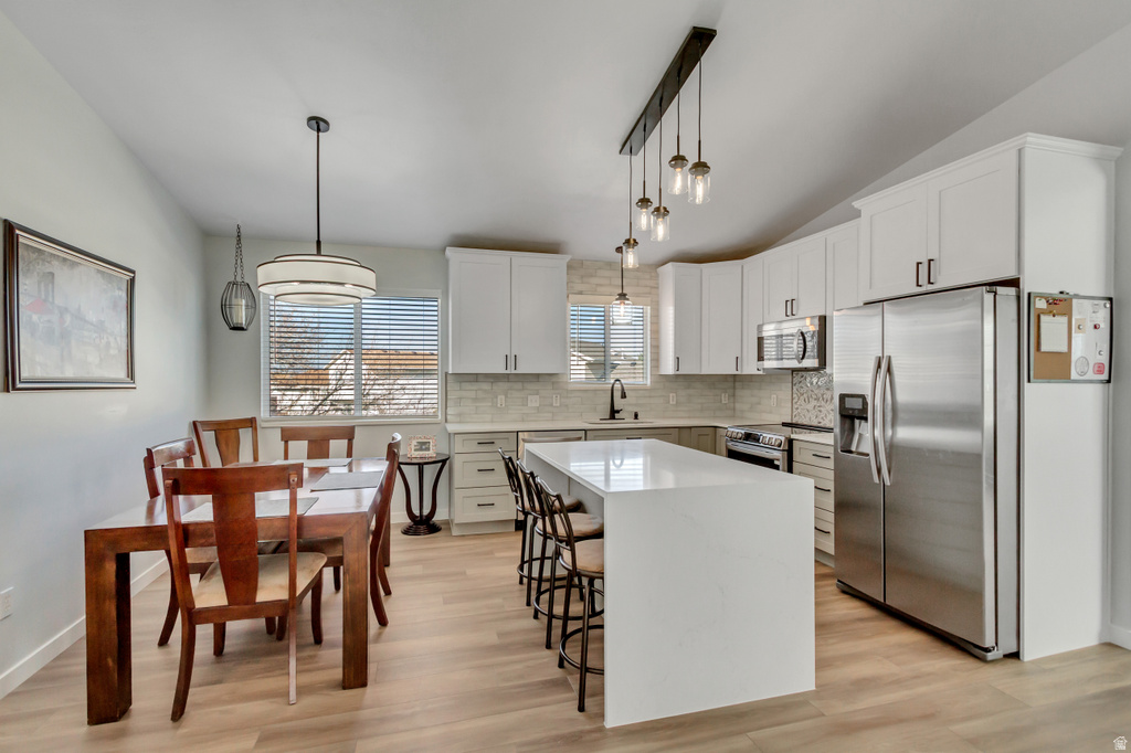 6508 W COTTONTAIL DR West Valley City, UT 84128