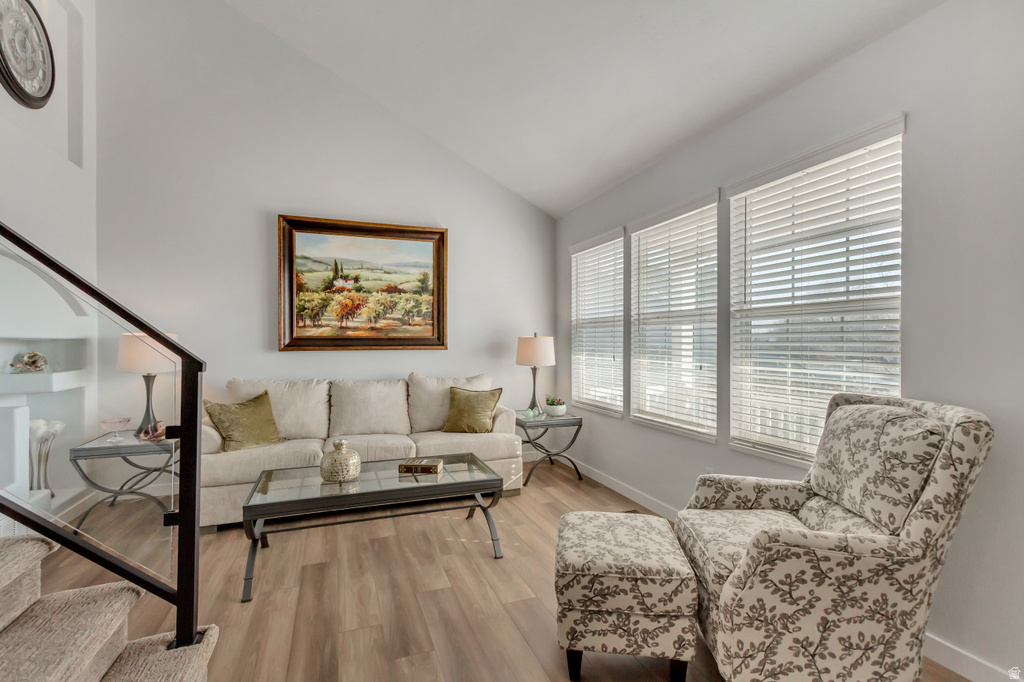 6508 W COTTONTAIL DR West Valley City, UT 84128