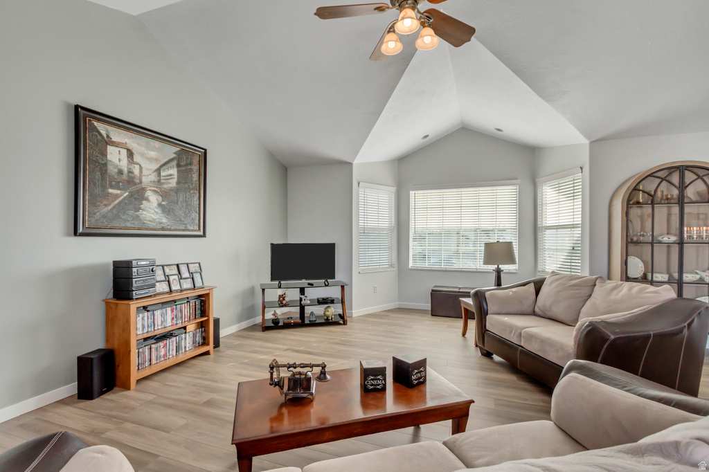 6508 W COTTONTAIL DR West Valley City, UT 84128