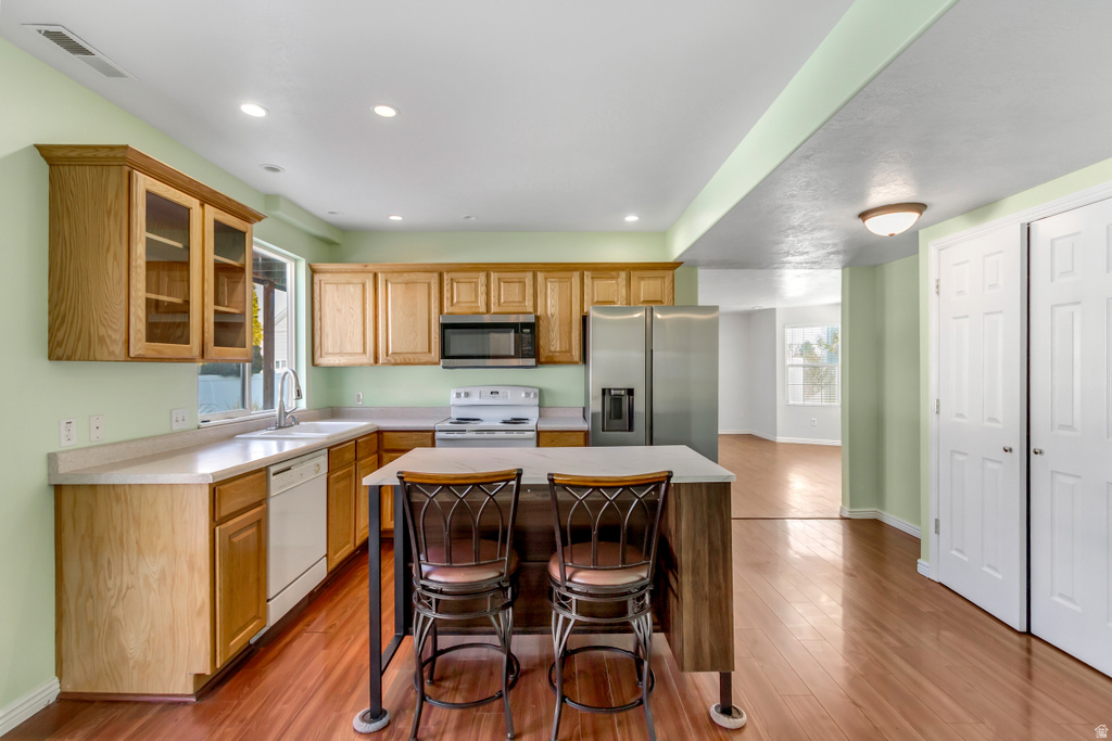 6508 W COTTONTAIL DR West Valley City, UT 84128