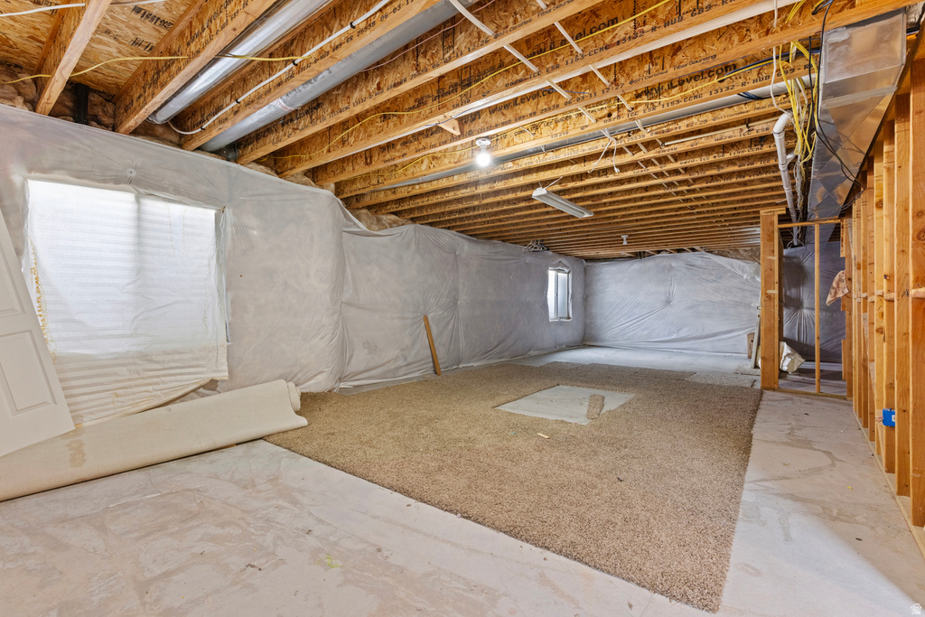 698 W 650 S Layton, UT 84041