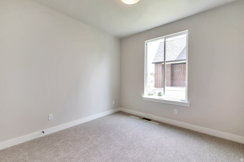 551 W SUMMERHILL LN Centerville, UT 84014