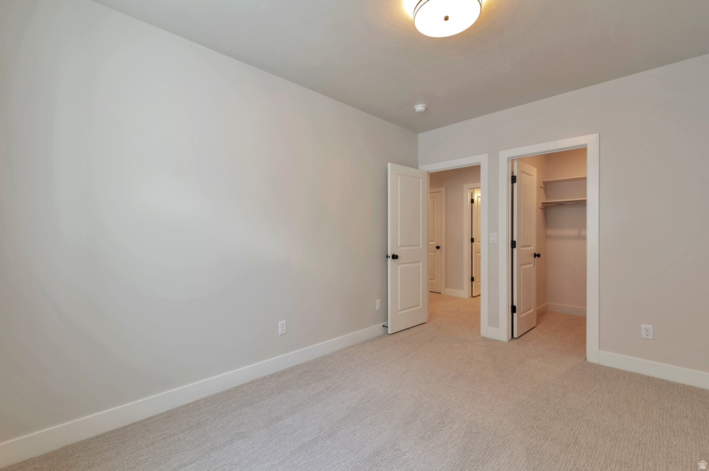 551 W SUMMERHILL LN Centerville, UT 84014