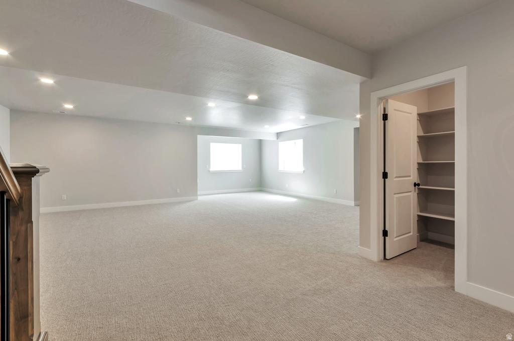 551 W SUMMERHILL LN Centerville, UT 84014