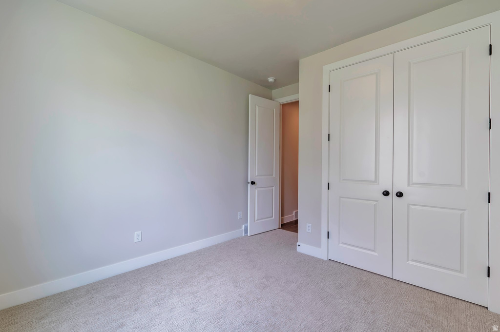 551 W SUMMERHILL LN Centerville, UT 84014