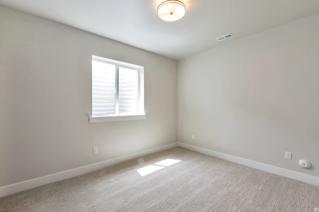 551 W SUMMERHILL LN Centerville, UT 84014