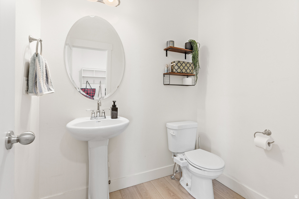 7077 N SPRING HILL LN Eagle Mountain, UT 84005